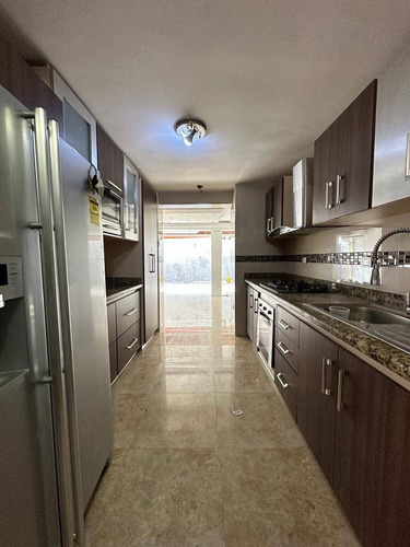 Imagen 5 de 14 de Townhouse En Alquiler