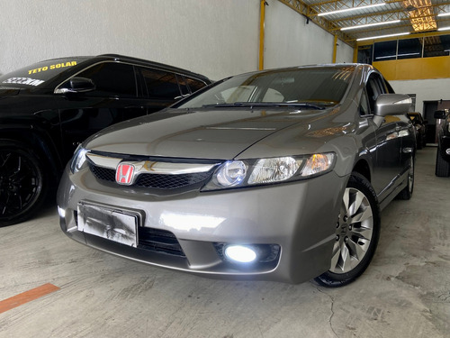 Honda Civic 1.8 Lxl Flex 4p