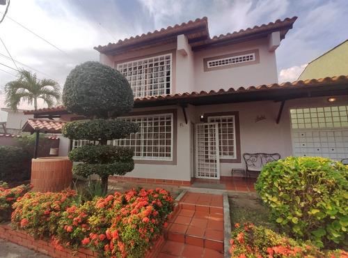 Imagen 1 de 30 de Venta De Casa 2 Pisos Urbanizacion Plaza Caribe Barquisimeto Lara 0424-5935697 Reinaldo Azcunes #23-19894 Rja