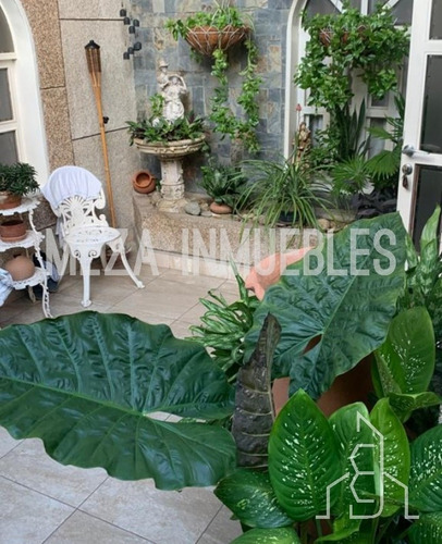 Imagen 9 de 14 de Quinta En Venta. Turmero, Urb Valle Paraíso.