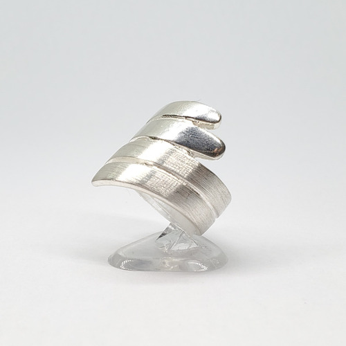 Imagen 2 de 9 de Anillo Plata Rodinada Macizo
