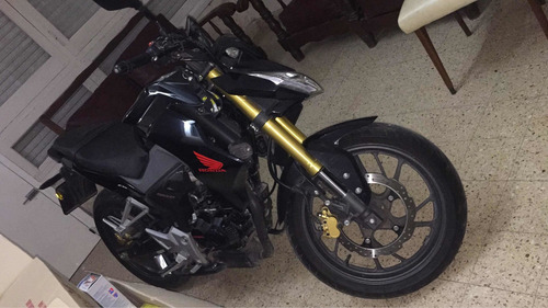 Imagen 4 de 15 de Honda Cb 190 R