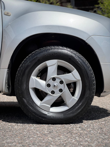 Renault Duster 2.0 4x2 Luxe Nav 138cv