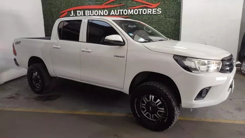 Toyota Hilux dx 177 cv