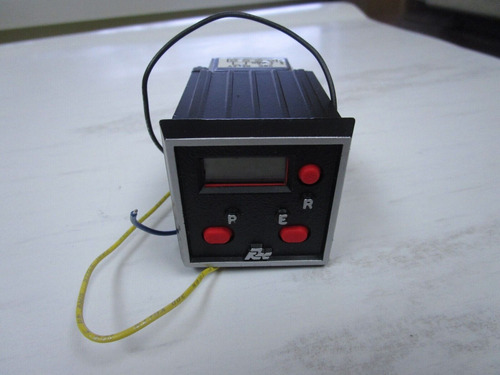 New Red Lion Controls Counter Cubc0030 10-28vdc Cct