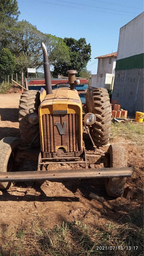 Imagem 1 de 7 de Valmet 60d 1972