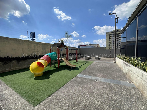 Sp Apartamento En Alquiler En El Parque La Musica Barquisimeto Lara, Venezuela. 140 M²