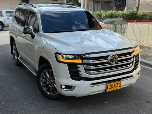 Toyota Land Cruiser 3.5 V6 Zx L300