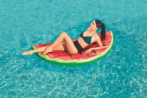 Imagen 5 de 10 de Colchoneta Inflable Pileta Media Sandia Fruta Bestway 43159