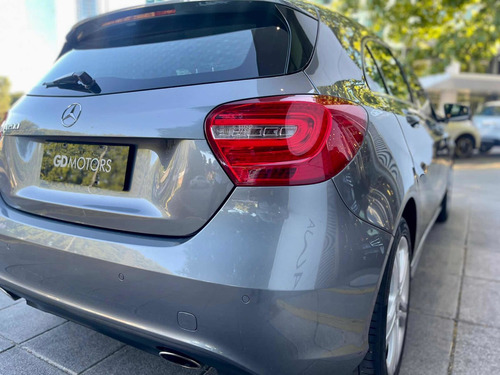 Imagen 21 de 25 de Mercedes-benz Clase A 1.6 A 200 Urban Be 156cv