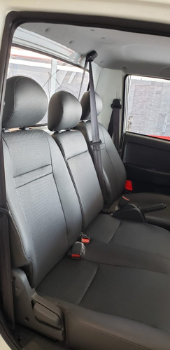 Imagem 8 de 22 de Kia Bongo K2500 0km Diesel 2022( Com Carroceria E Ar-cond )
