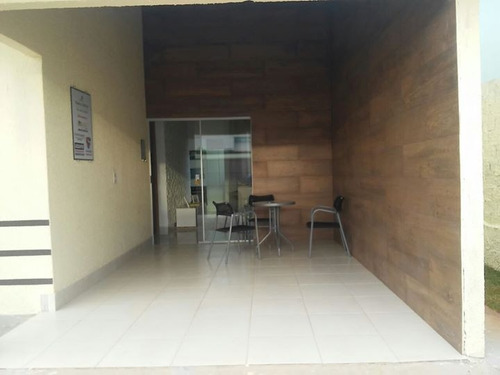 Imagem 13 de 14 de Casa De 2 Quartos Em Condomínio Com Muro E Portão Individual