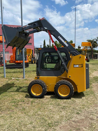 Mini Cargadora Lonking Cdm307