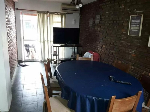 Chalet 4 Ambientes Con Cochera