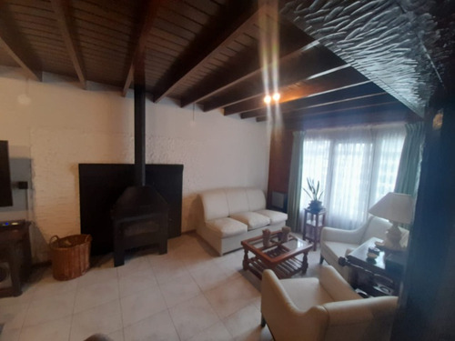Ph En Venta En Villa Primera