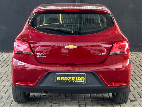 Chevrolet Onix Hatch Lt 1.4 8v Flexpower 5p Mec
