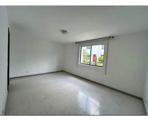 Venta Casa 143 Mts2 En Álamos, Oriente De Pereira. 2-1s1