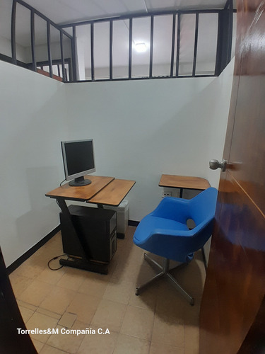 Oficinas En Alquiler En Pleno Centro De Maracay 