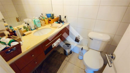 Departamento En Venta De 4 Dorm, 3 Baños, Bod Y Est En Ñuñoa