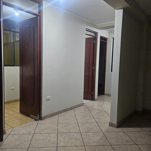 Departamento En Los Olivos: