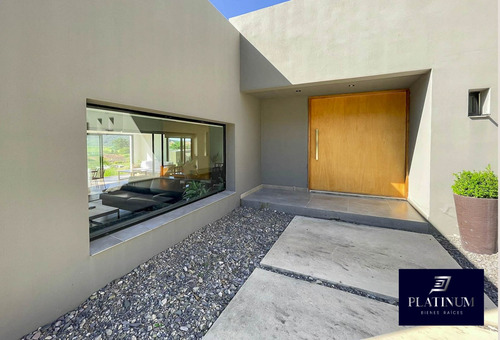 Vendo Casa En Valle Escondido