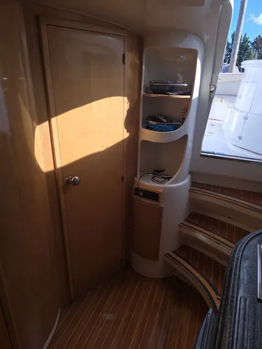 Crucero Zorion 31 Pies Motor Mercrusier 350hp Aire Acc.
