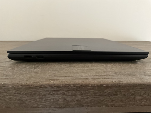 Laptop Asus Vivobook Pro 16x Oled M7600qe Amd Ryzen7 16gb 1t (Usado)
