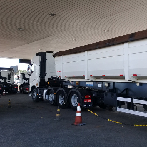 Imagem 6 de 8 de Volvo Fh 460 8x2 Conjunto Basculante 2019