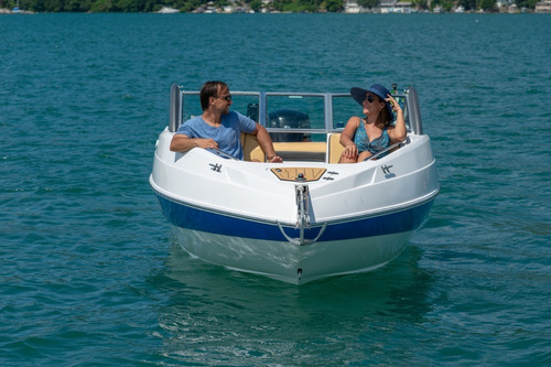 Imagem 3 de 13 de Focker 210 + Mercury 115 Hp - Porto Do Rio