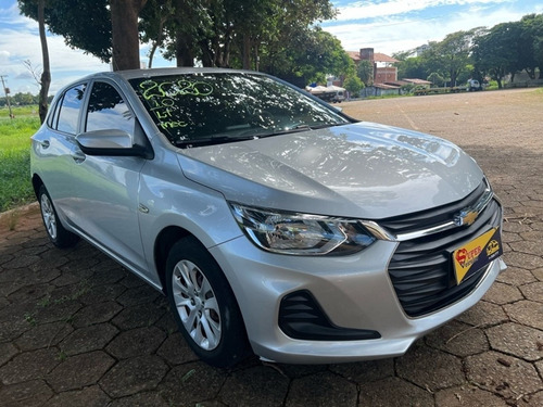 Chevrolet Onix 1.0 LT (Flex)