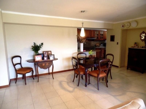 Imagen 5 de 15 de Apartamento En Alquiler