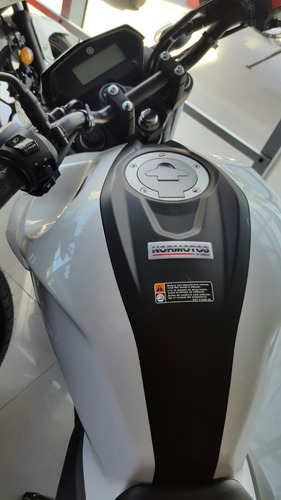 Yamaha Fz25 Fz 25 Contado Efectivo Negra Normotos