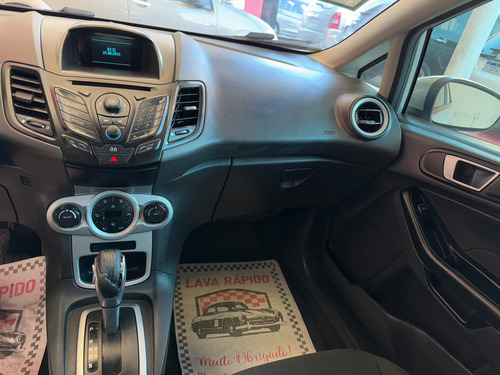 Ford Fiesta New Fiesta SE 1.6 16V PowerShift