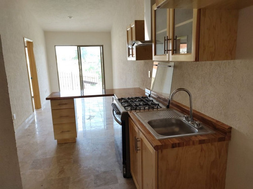 Departamento En Renta En Pedregal De Las Fuentes, Jiutepec.