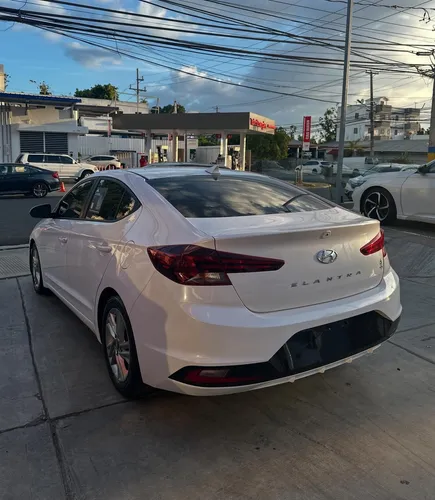 Hyundai Elantra Sel 2019