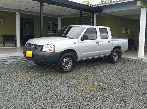 Nissan NP300 Frontier 4x2