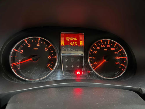 Renault Symbol 1.6 Connection