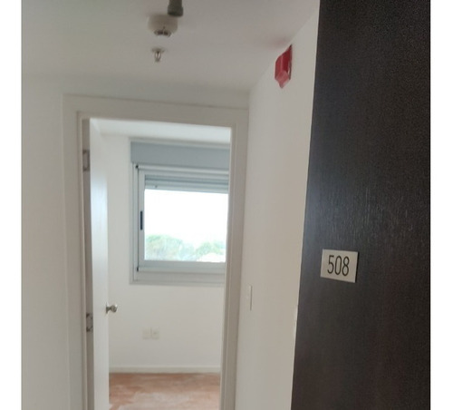 Imagen 7 de 9 de Panorámico Noreste A Plaza L. Batlle, Alquiler $ 23.0000 Y Con Opción A Compra $ 28.800