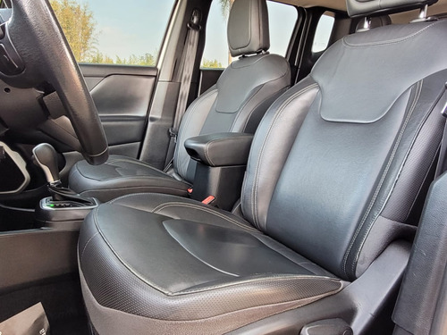 Jeep Renegade 1.8 4x2 Flex 16V Aut.