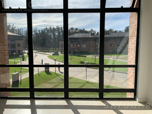 Imagen 18 de 24 de Alquiler / Oficina Coworking En Parque Austral / Bayugar Negocios Inmobiliarios