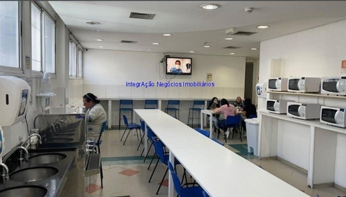 Imagem 9 de 10 de Prédio Comercial 3.300m², 04 Banheiros E 04 Vagas Na Garagem. Excelente Localização Á 8 Minutos Andando Para A Estação Do Metrô Palmeiras Barra-funda - 21110100 - 70258850