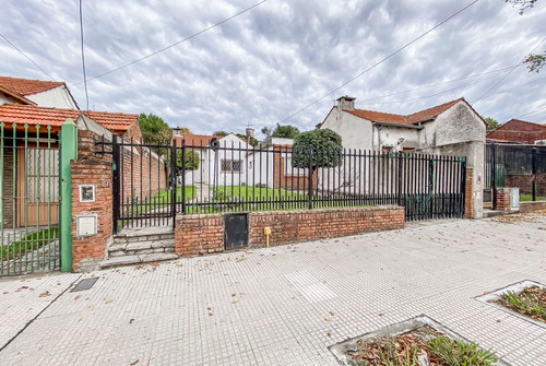 Terreno En El B° Hogar Obrero De La Plaza Del 8