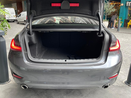 BMW Serie 3 2.0 330i Aut