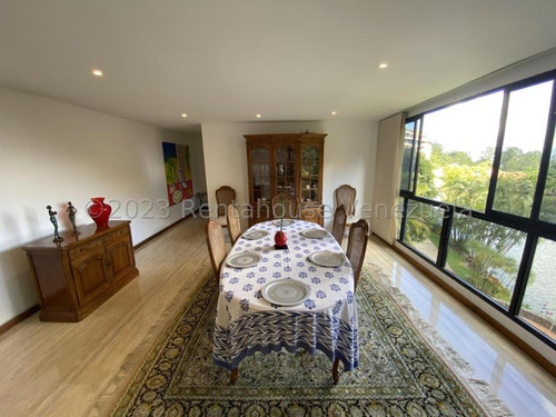 Apartamento De 351 M, En Alquiler En La Lagunita Country Club 25-18604