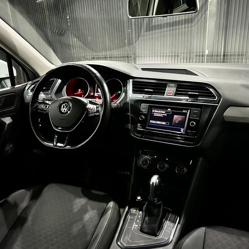 Volkswagen Tiguan 1.4 Trendline At