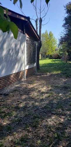Casa En Venta - 3 Dormitorios 1 Baño - Cochera - 7.186mts2 - Moreno