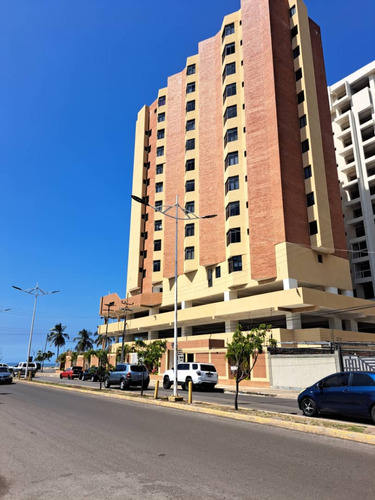 Se Alquila Apto Con Vista Al Mar De Playa Mansa  De 3 Hab ,lechería Anzoátegui