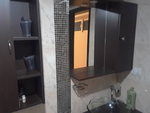 Apartamento En Residencias Vincenzo, Urbanizacion Costa Azul Ic-00158