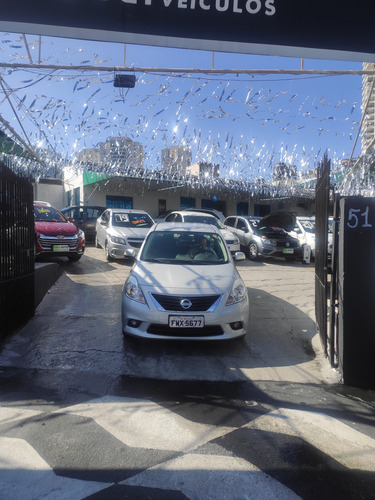 Nissan Versa 1.6 16v Sl Flex 4p