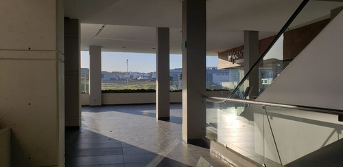 Local En Venta En High Square